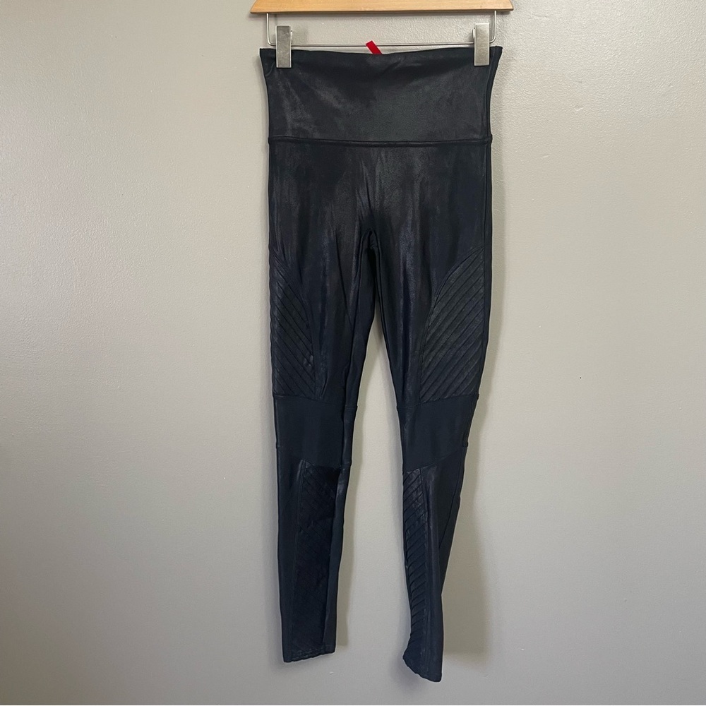 Spanx women’s size Mesium Moto Faux Leather Leggings Black